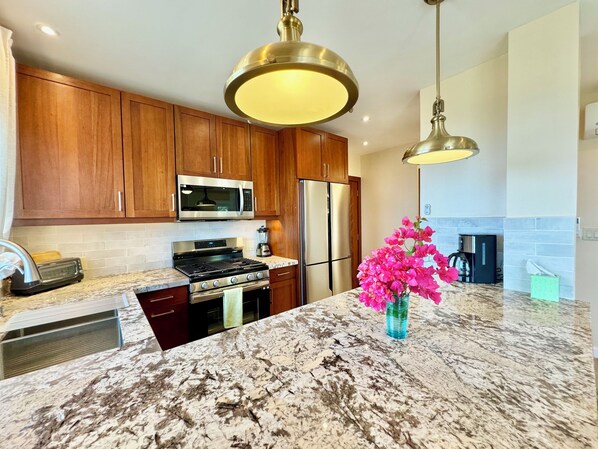 Microwave, oven, stovetop, coffee/tea maker