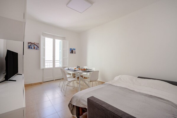 3 chambres, fer et planche à repasser, Wi-Fi
