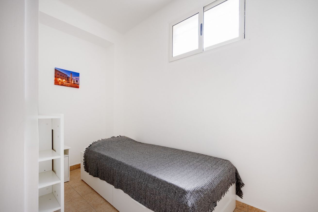 3 bedrooms, iron/ironing board, WiFi