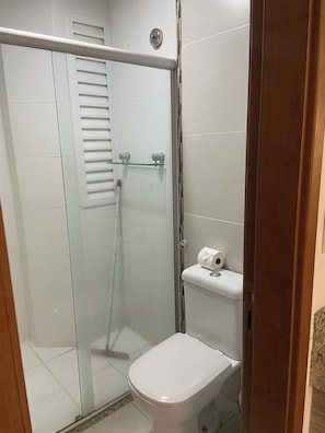 Apartment | Bathroom