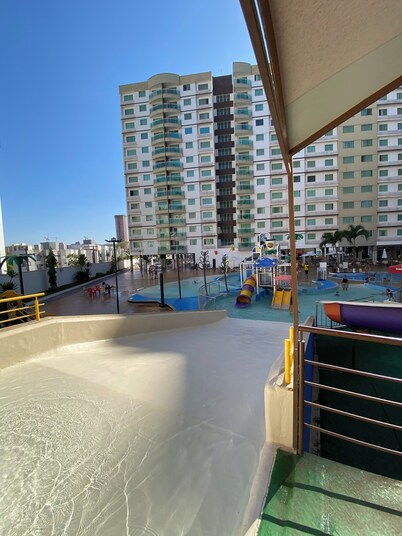 RIVIERA PARK HOTEL