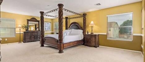 6 多间卧室、熨斗/熨衣板、免费 WiFi、床单