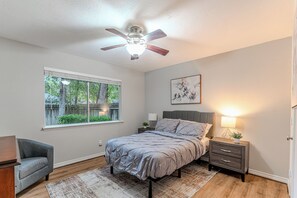 3 bedrooms, iron/ironing board, travel cot, free WiFi