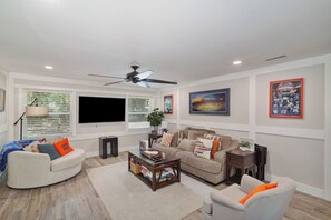 TV connectée, cheminée