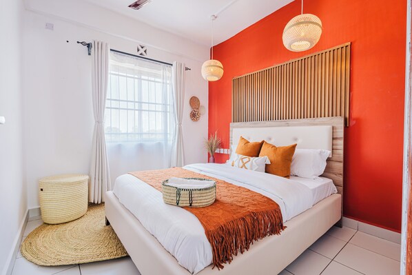 2 bedrooms, iron/ironing board, WiFi, bed sheets