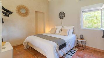 1 間睡房、熨斗/熨衫板、Wi-Fi、床單