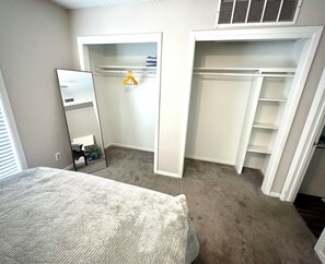 1 多间卧室、WiFi、床单