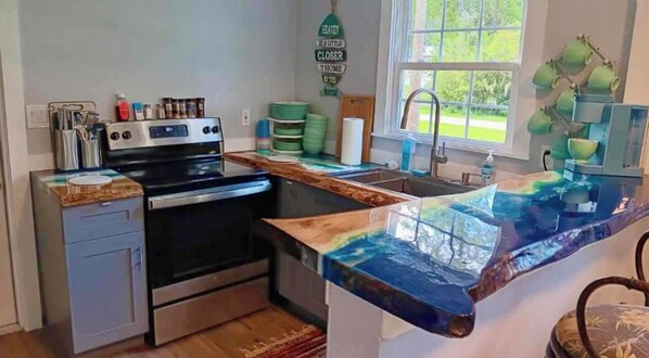 Oven, stovetop