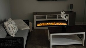 TV og peis