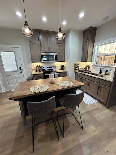 Pet friendly Holiday by the Concho Red