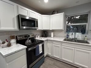 Microwave, oven, stovetop, dishwasher