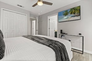 3 bedrooms, travel cot, WiFi, bed sheets