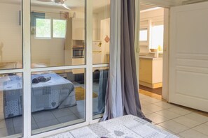 1 bedroom, iron/ironing board, free WiFi, bed sheets