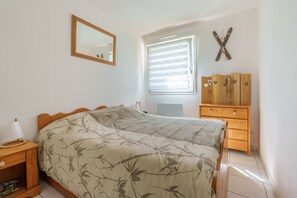1 Schlafzimmer, Bügeleisen/Bügelbrett, kostenloses WLAN