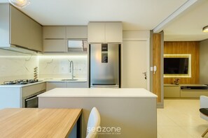 Basic Apartment | Private kitchen