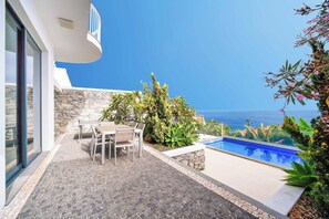 Outdoor dining - Casa das Flores - Three Bedroom Villa, Sleeps 6 (Calheta)