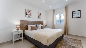 3 habitaciones, tabla de planchar con plancha y wifi gratis 