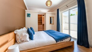 3 chambres, fer et planche Ă repasser, accĂšs au Wi-Fi (inclus)