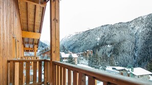 Property grounds - 200m from resort center, swimming pool, sauna, tv, ski locker, 23m², Valfréjus (Valfréjus)