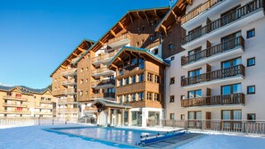 Exterior - Wifi, ski-in/ski-out & foot of the slopes, swimming pool, sauna, tv, ski locker, 32-36m², Valfréjus (Valfréjus)