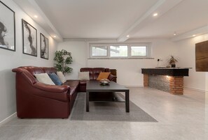 Lobby - Serenity Apartment Bled - New, Stylish, Near Lake (Bled)