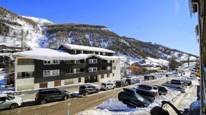Exterior - Ski-in/ski-out & foot of the slopes, balcony, parking, tv, ski locker, 36m², Val d'Allos (Allos)