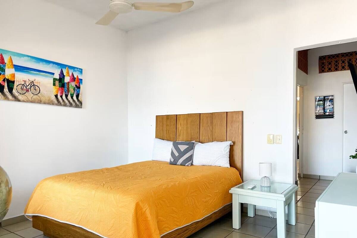 Apartment, 1 Bedroom, Penyaman udara | Peti besi dalam bilik, Wi-fi percuma 