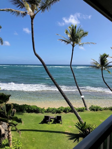 Kauai Kailani, Oceanfront 2 bedroom condo in Kapa'a, Kauai