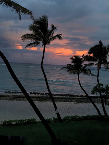 Kauai Kailani, Oceanfront 2 bedroom condo in Kapa'a, Kauai