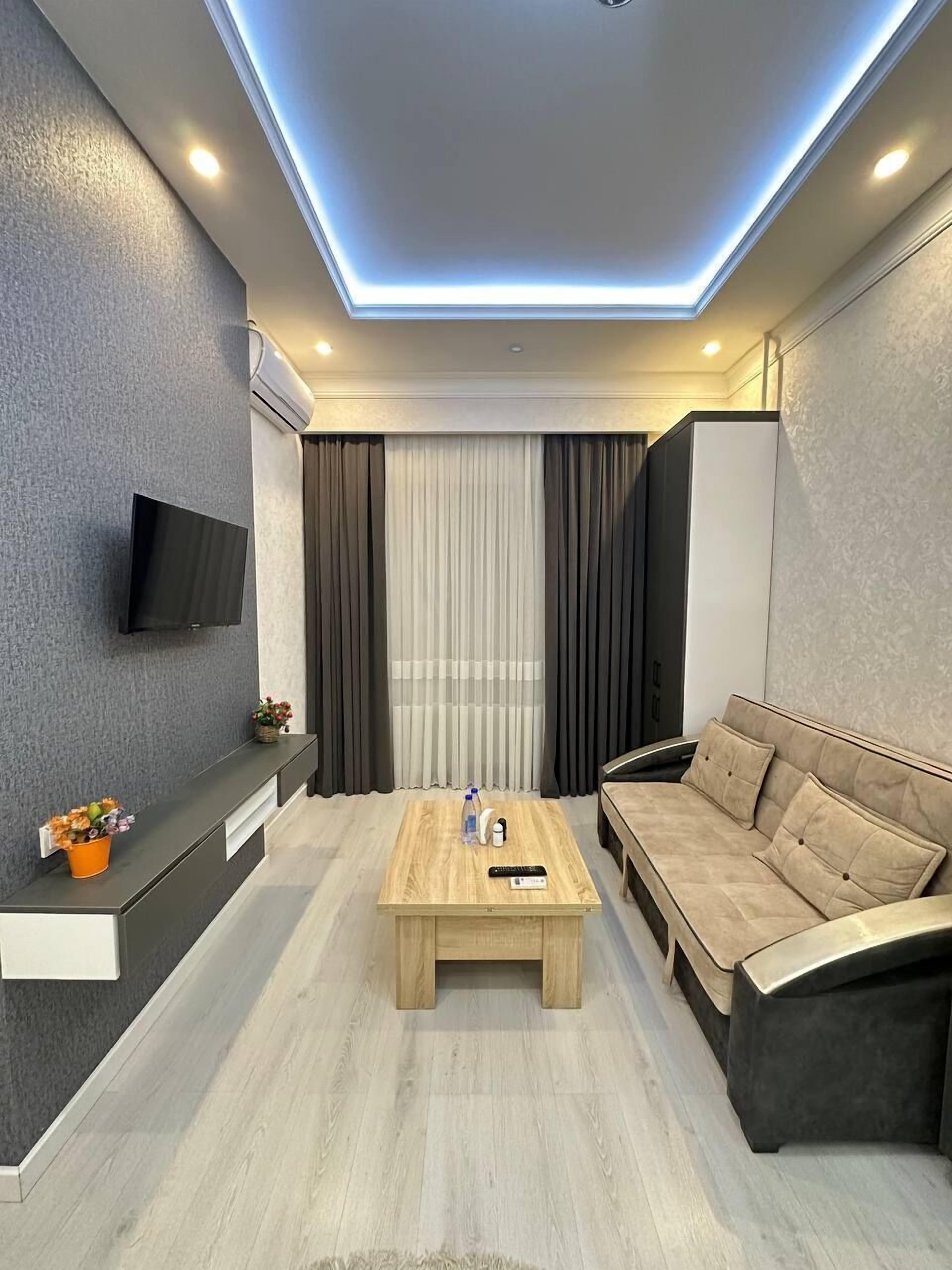 Comfort appartement, balkon, uitzicht op tuin | Verduisterende gordijnen, een strijkplank/strijkijzer, gratis wifi