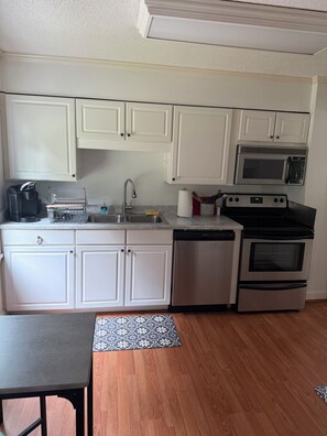 Microwave, oven, stovetop, dishwasher