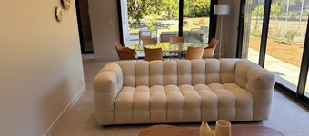 Villa with swimming pool on the Angoulême golf course