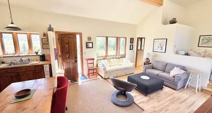 Best one bedroom cottage in Old Snowmass