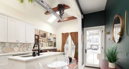 Quaint Cottage in Downtown Lexington 15 minutes to the Kentucky Horse Park