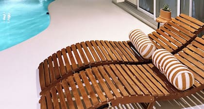 Villa Solora on .5 acre private 3.5Br-4Bth Luxury Waterfront view GulfCoast,FL