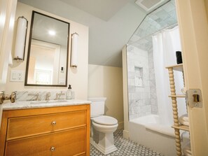 Superior Double Room, City View | Bathroom - Sawyer House (Nantucket)