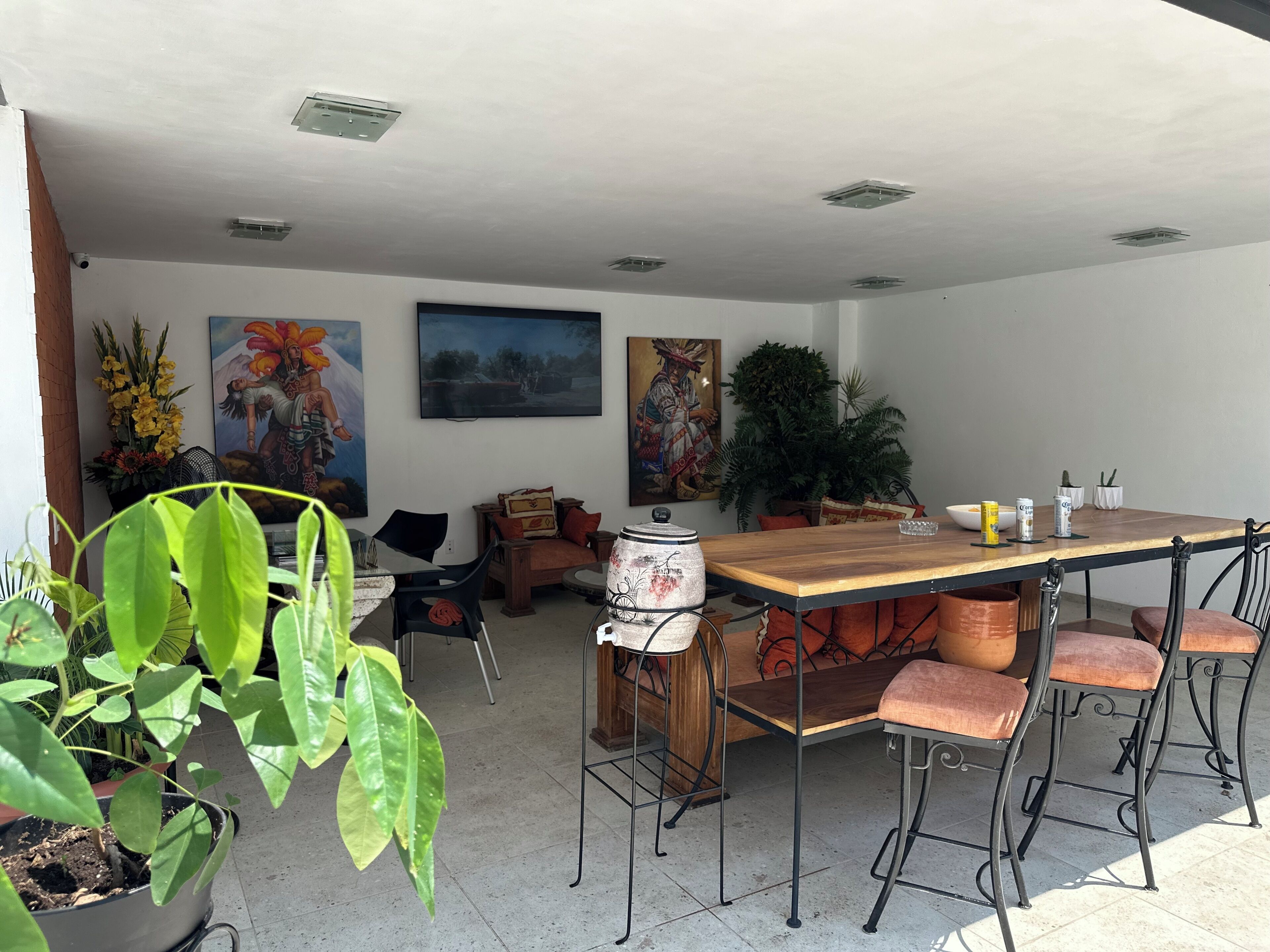Coin salon dans le hall