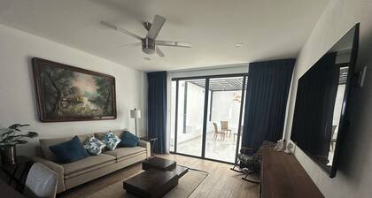 LUXOR & CONDO OJOS ESPAÑOLES