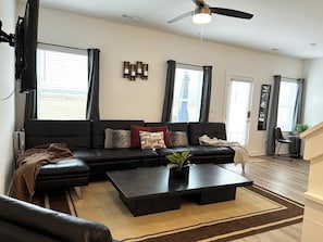 Smart TV - Relaxing townhome luxury BrandNewGreatLocation (Huntsville)