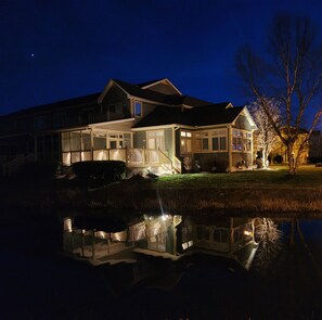 Exterior - Footbridge Hideaway - Charming 3 bedroom home in Lewes, waterfront, pets OK! (Lewes)