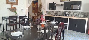 Dining - Casa Peregrina (Mérida)