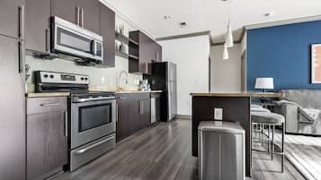 Appartement, 2 chambres | Cuisine privée | CafetiÚre/bouilloire