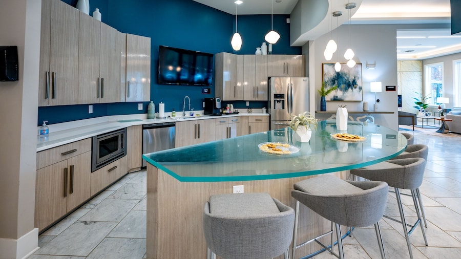 Landing Apartments - Northlake