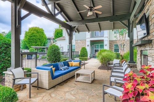 Northlake Apartments By Landing