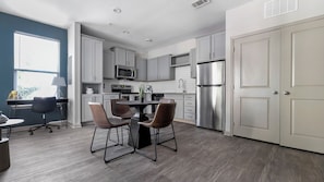 Apartment, 1 Bedroom | Private kitchen