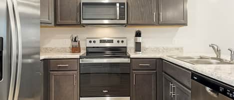 Apartamento, 2 habitaciones | Cocina privada | Cafetera o tetera