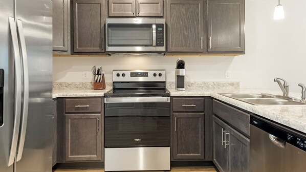 Apartment, 2 Bedrooms | Private kitchen | Coffee/tea maker