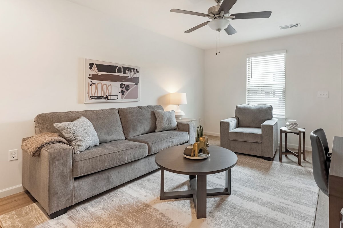 Apartment, 2 Bedrooms | Living area | 50-inch TV with digital channels