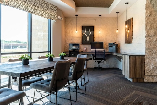 Landing Apartments Fort Worth - Charleston