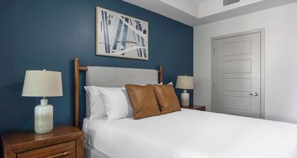 Biltmore Apartments By Landing